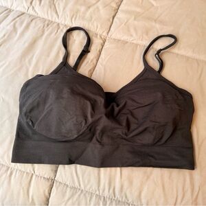 Black Women's Sports Bra